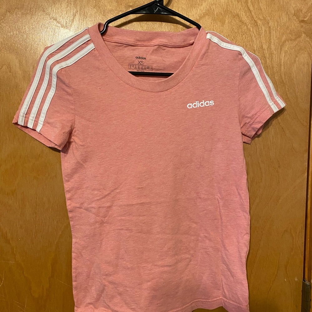 Women’s Adidas shirt